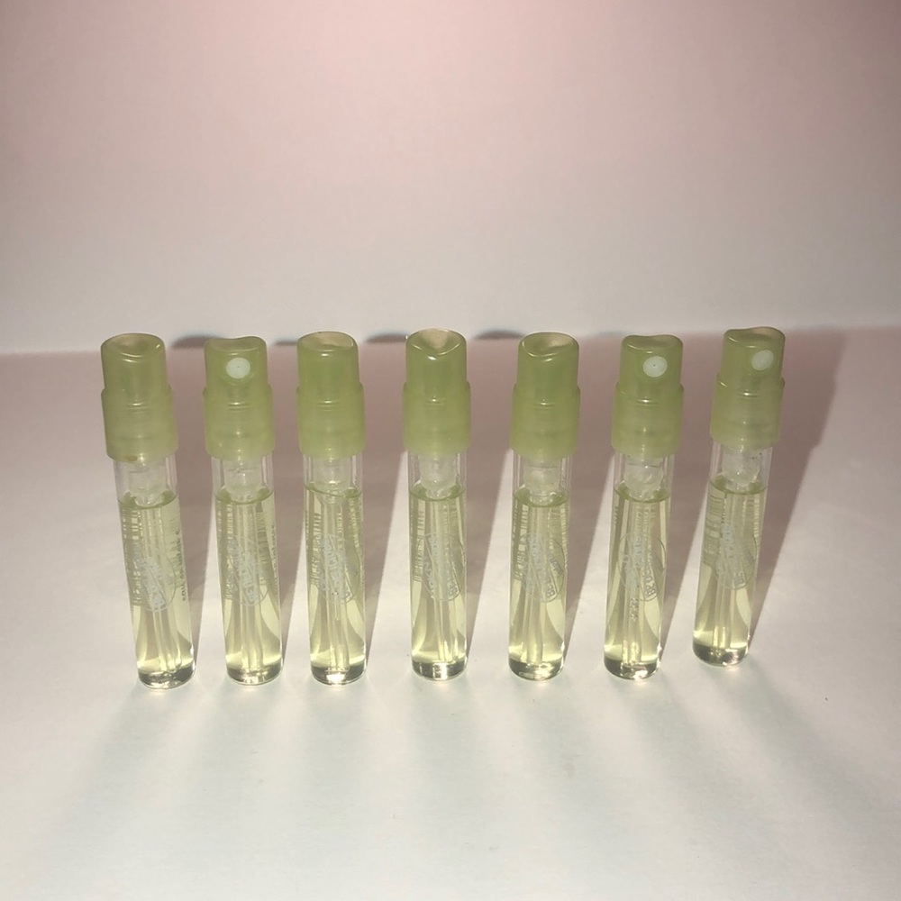 (7) DKNY Be Delicious “Intense” Travel Sprays